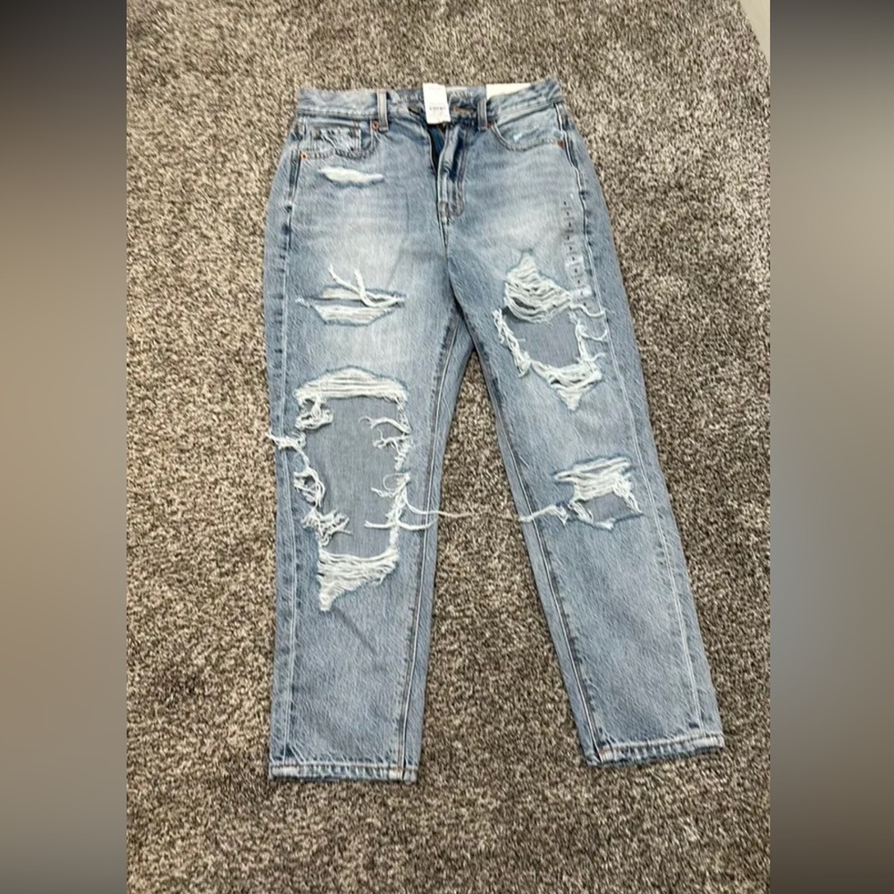 American Eagle Mom Jeans